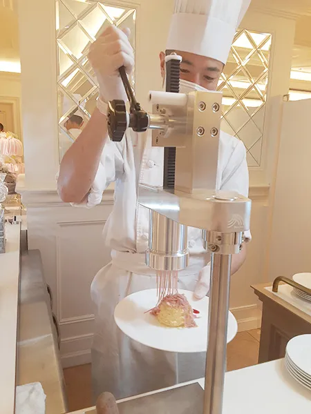 宝塚ホテル「アンサンブル」ビュッフェ