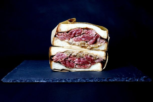 ステーキサンド専門店 Wich On Grill モンスターサンド