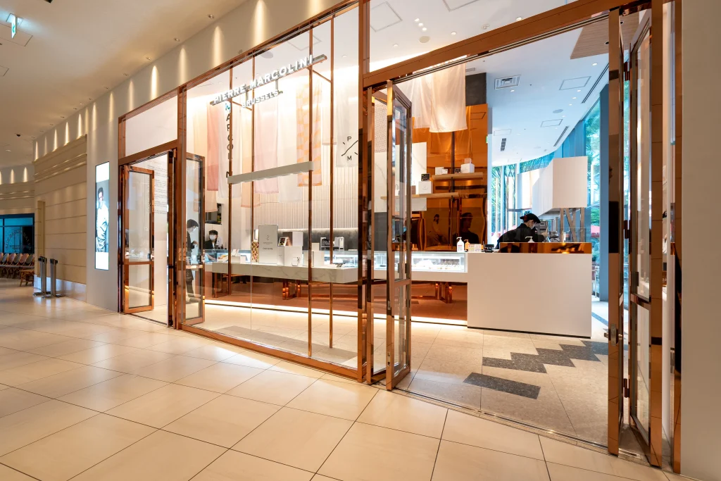 ピエール マルコリーニ グランフロント大阪店　外観