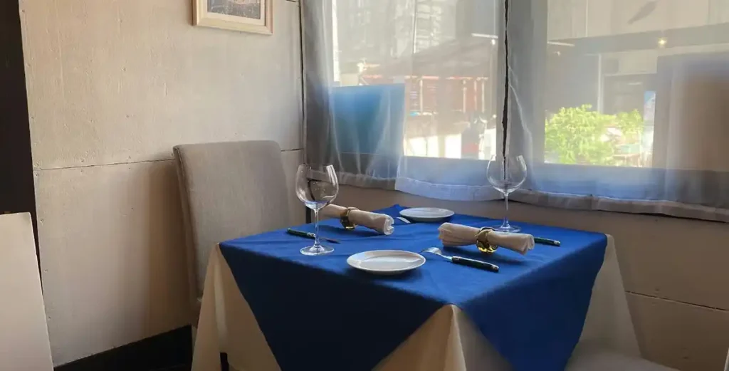 LeCoinDiscretの内観