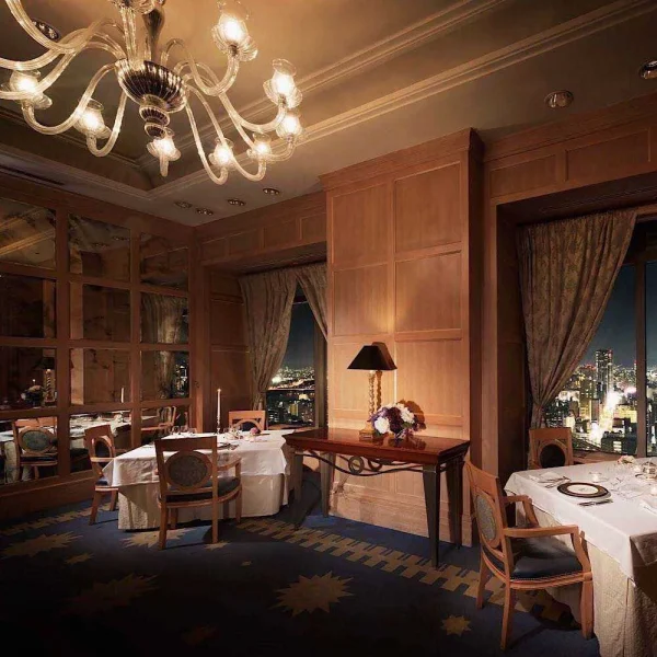 スペシャリティレストラン「マルメゾン」／ホテル阪急インターナショナル内観