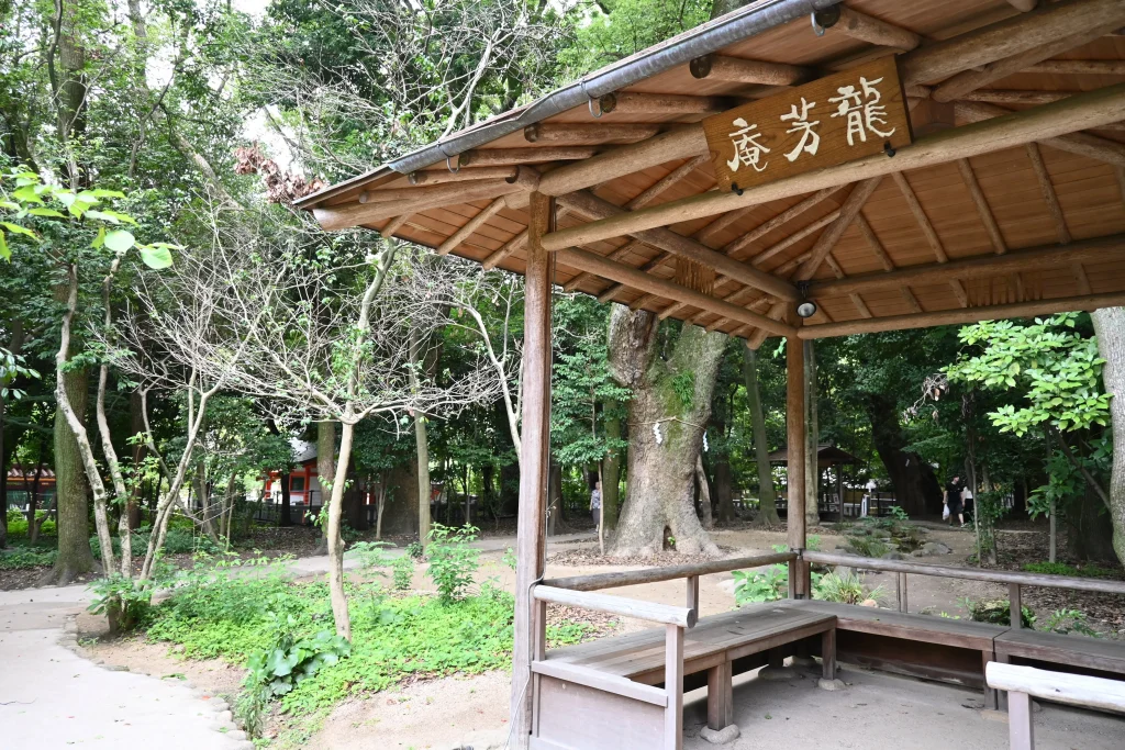 生田神社　東屋