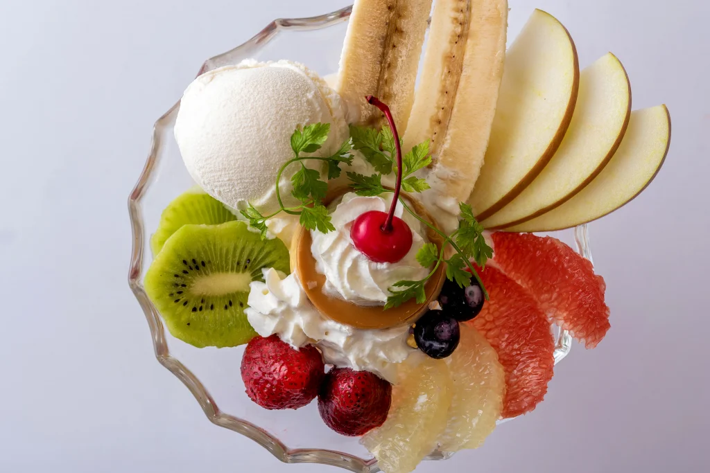 京都北山洋食パセリカフェのプリンアラモード