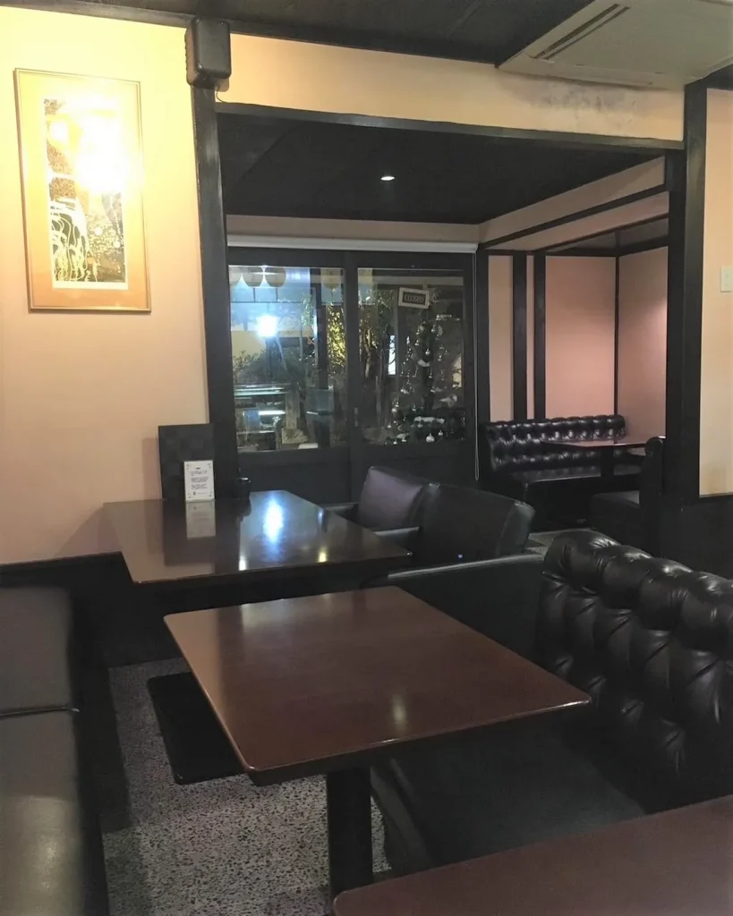 祇をんひつじカフェ　内観