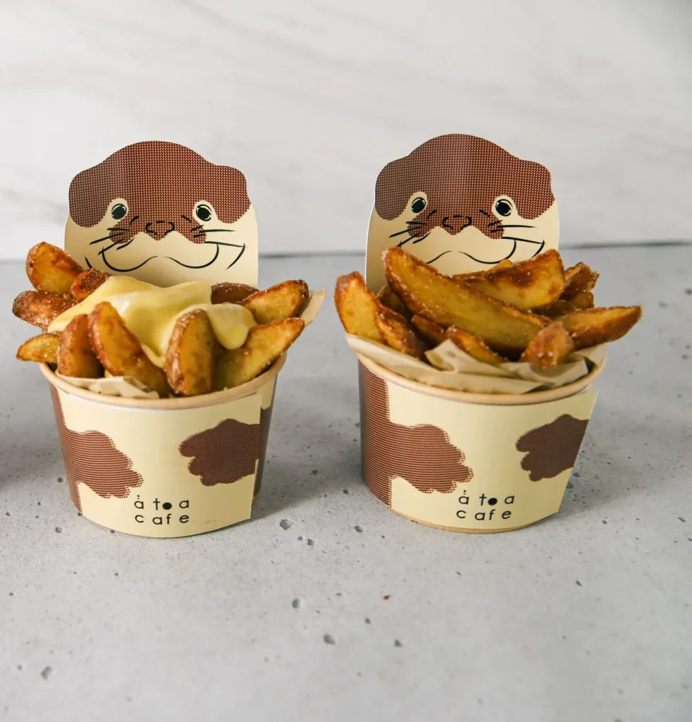 ※要クレジット átoa(アトア)「カワウソ抱きかかえポテト」