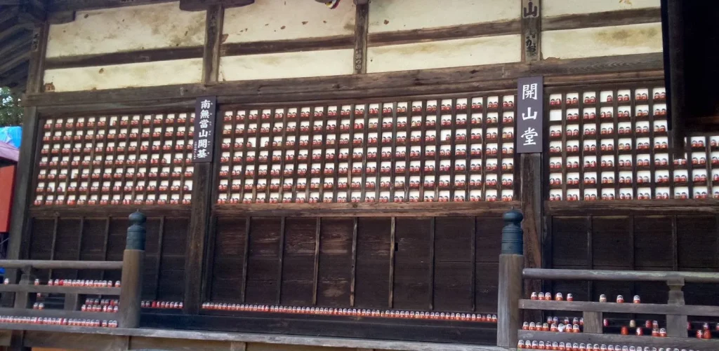 勝尾寺　開山堂