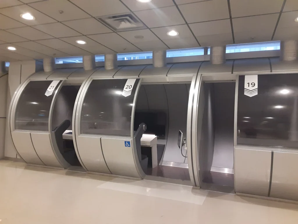 国立民族学博物館（みんぱく）ビデオテークブース