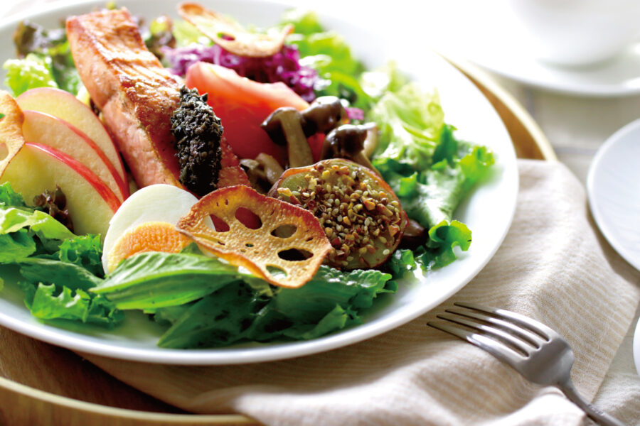 紅茶がおいしい京都の「Sir Thomas LIPTON ティーハウス」にて秋の贅沢サラダランチが期間限定で登場