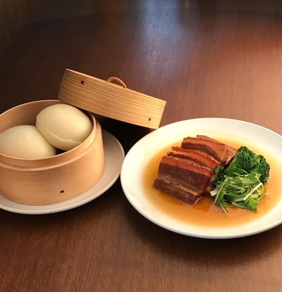 マダム紅蘭の、東坡バーガー