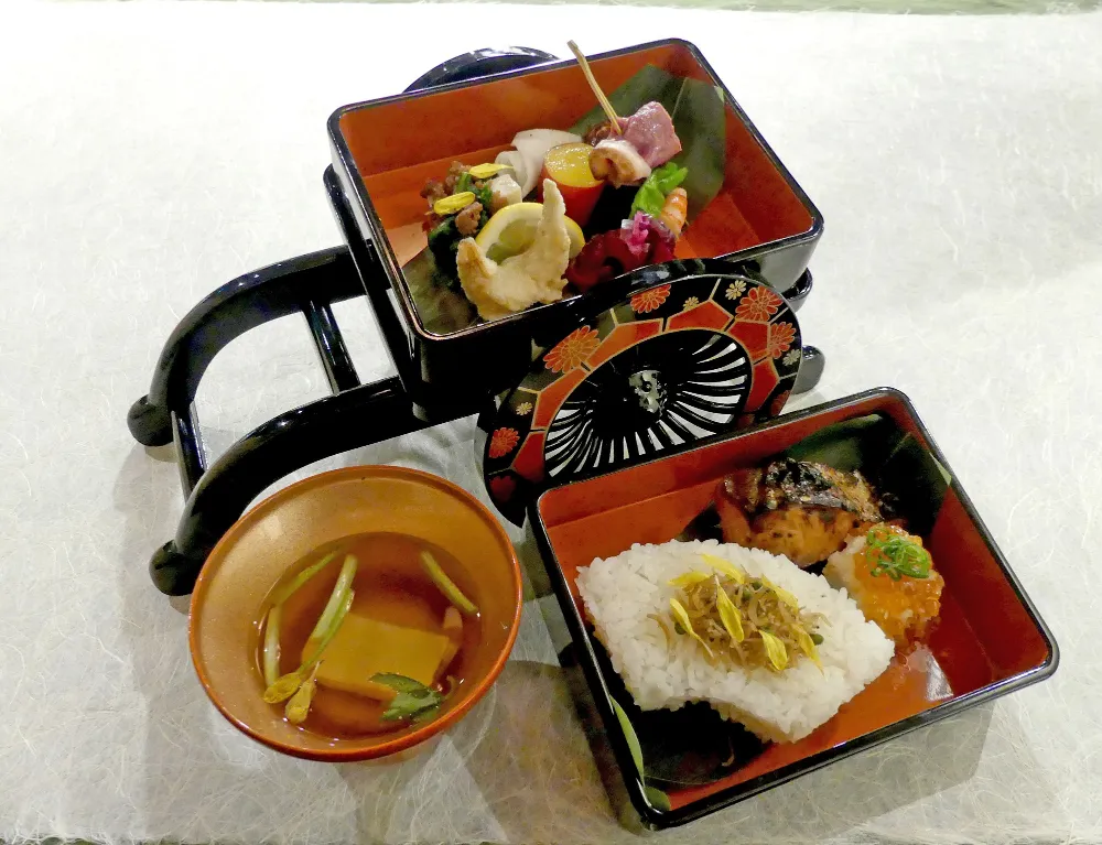 中立売休憩所ランチ