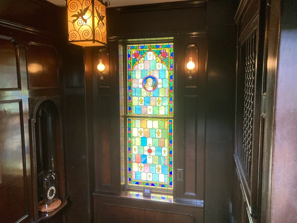 大山崎山荘美術館　ステンドグラス