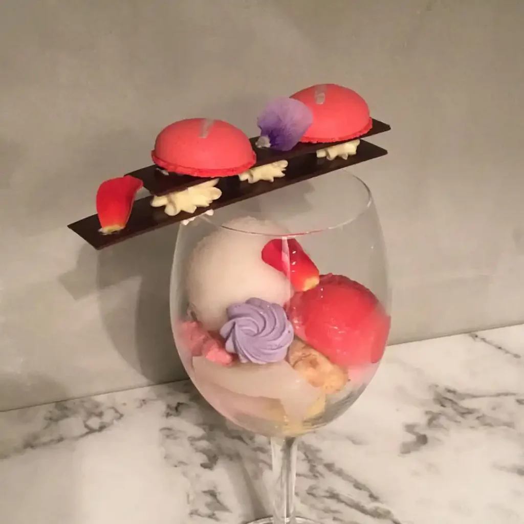 フロランタンのパフェ