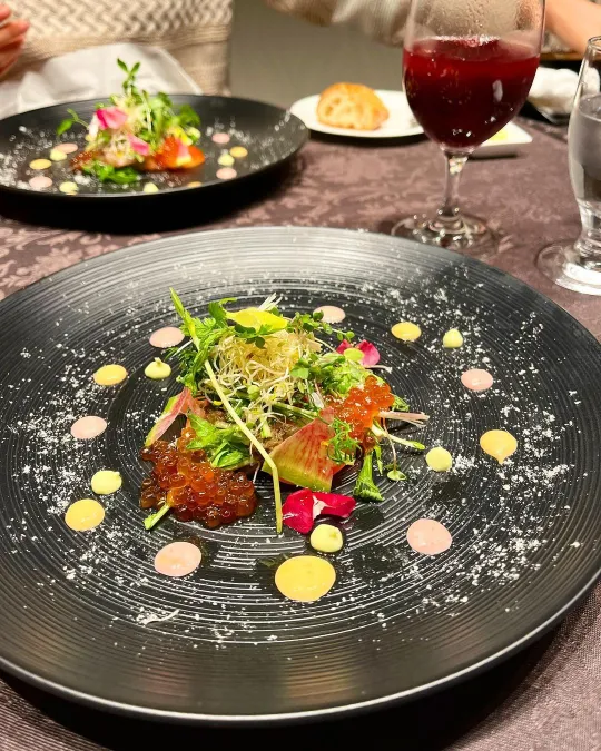 富小路信鮮魚のカルパッチョ