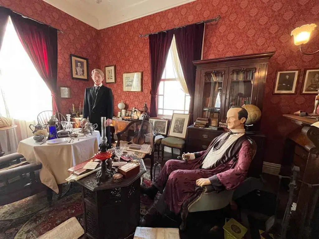 英国ホームズ部屋