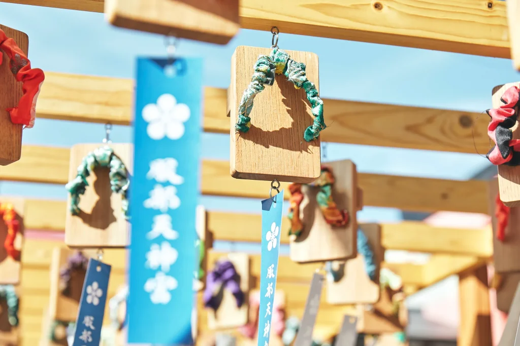 服部天神宮　下駄回廊