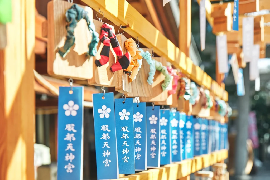 服部天神宮　下駄回廊