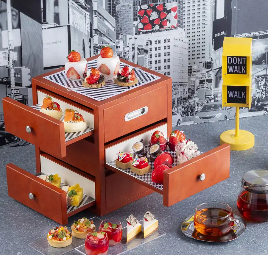 ヒルトン大阪のいちごアフタヌーンティー