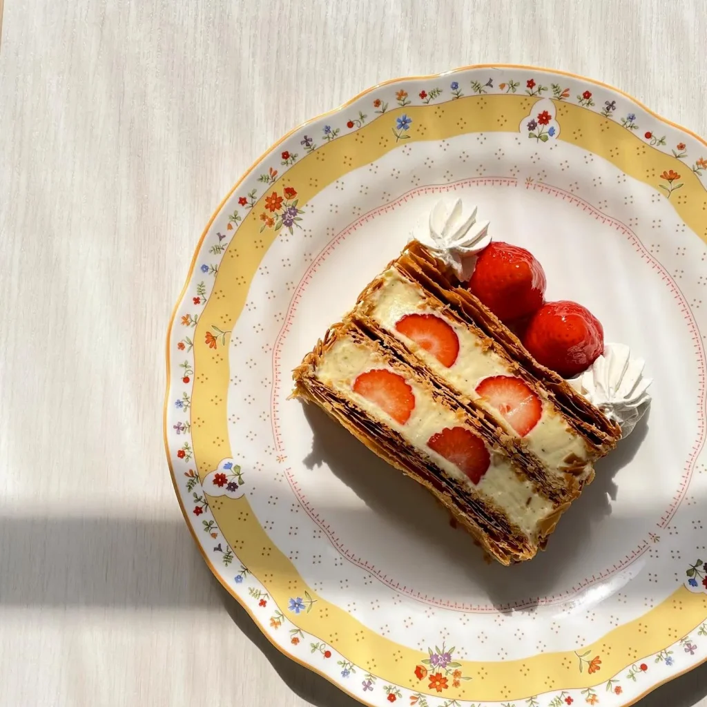 北野異人館　旧ムーア邸「苺のミルフィーユ」