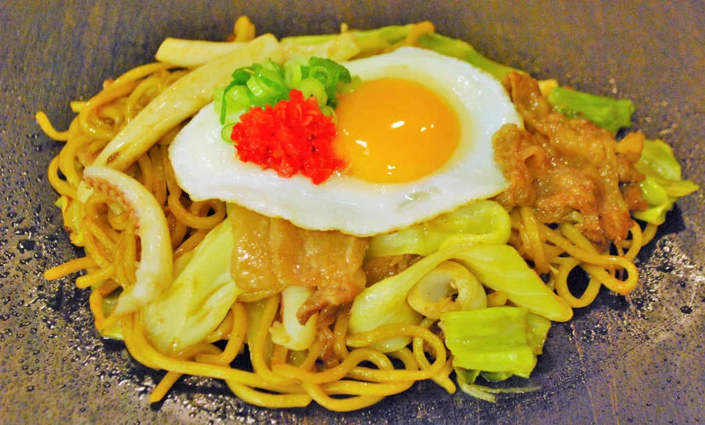 ねぎ焼やまもとのデラックス焼きそば