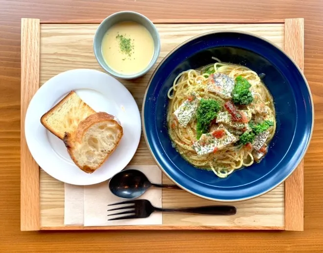 ウルスブランのバスたランチ