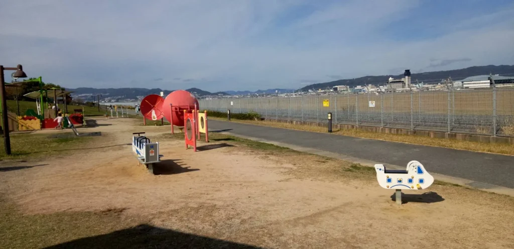 伊丹スカイパーク　ウィングデッキ