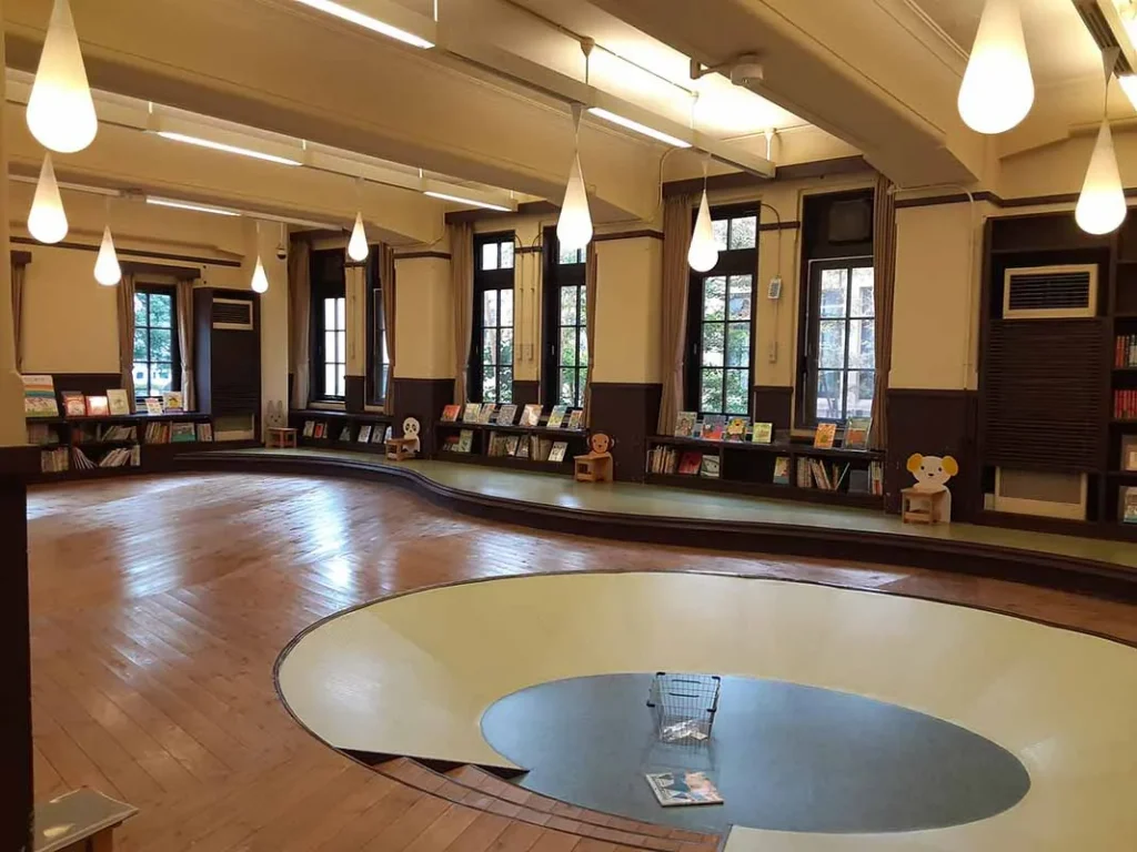 漫画ミュージアム こども図書館