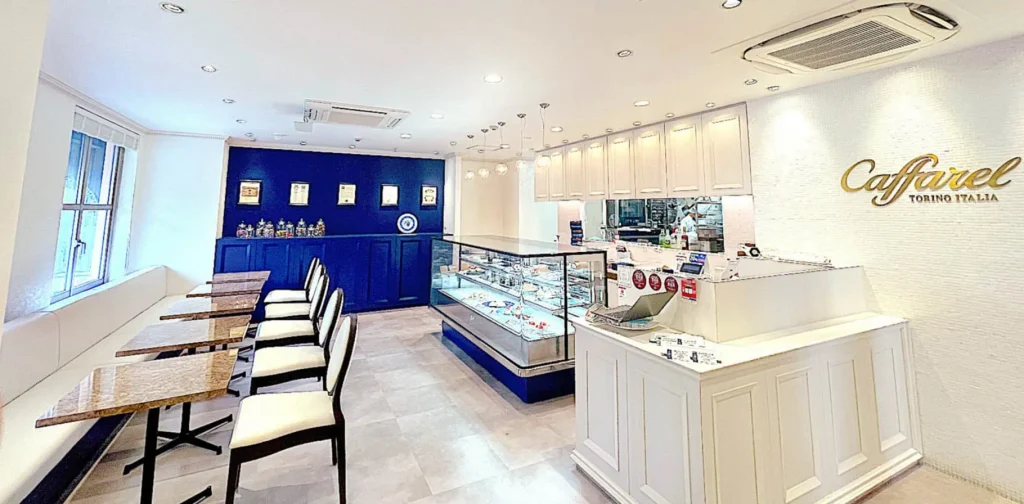 カファレル神戸北野本店　内観