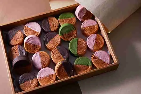 ベイクドラボ バイ ファットウィッチニューヨークのNYロール