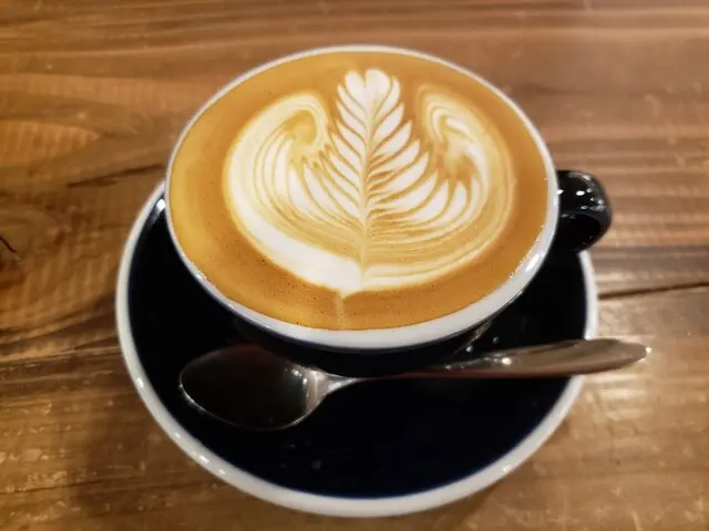 カフェラテ濃いめ