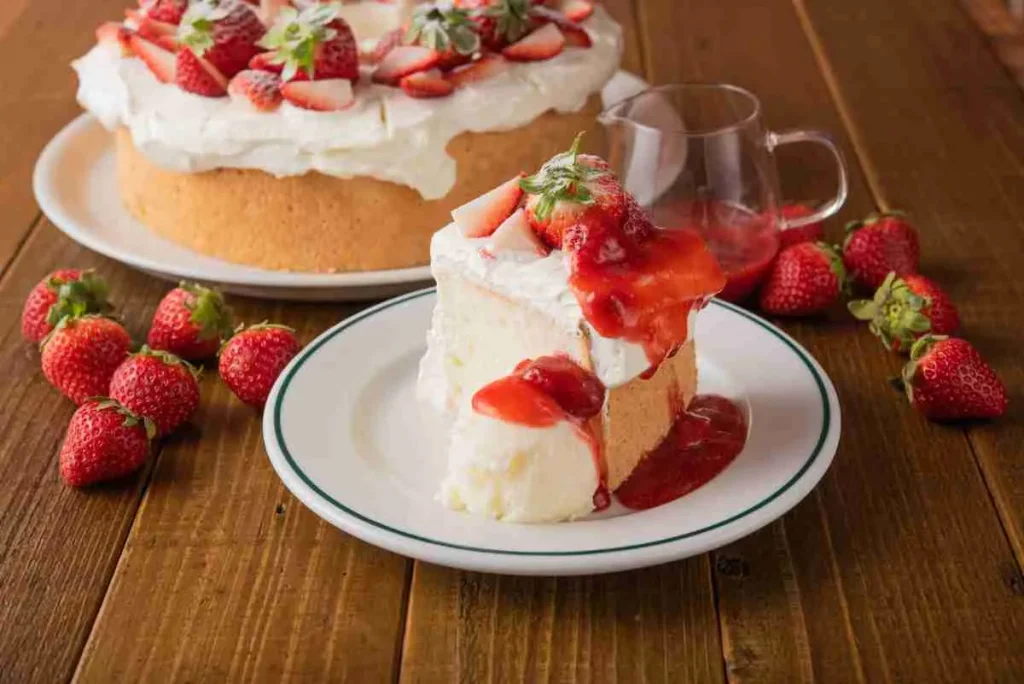 マザームーンカフェ いちごのエンゼルフードケーキ