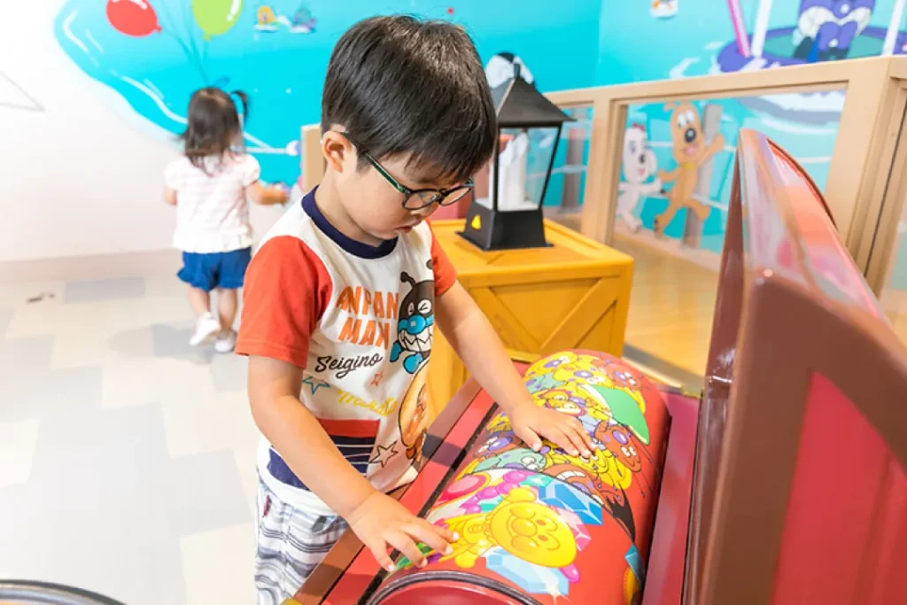 【要クレジット＆提供元記載】神戸アンパンマンミュージアム＆モール　おでむかえひろば絵合わせ