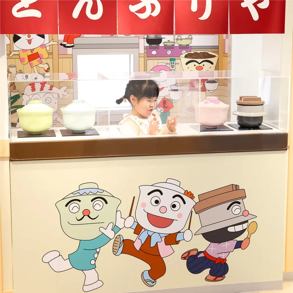 【要クレジット＆提供元記載】神戸アンパンマンミュージアム＆モール　みんなのまちどんぶりやさん