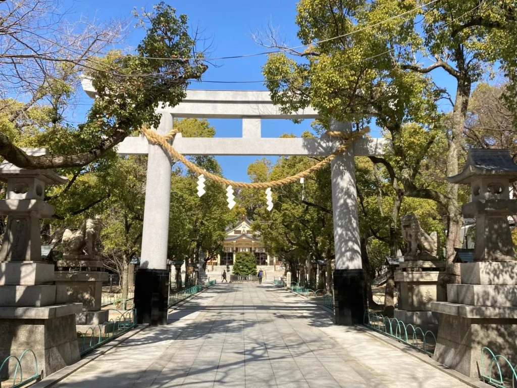 湊川神社　参道