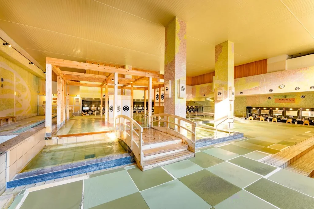 箕面温泉スパーガーデン大浴場「大江戸百人風呂」