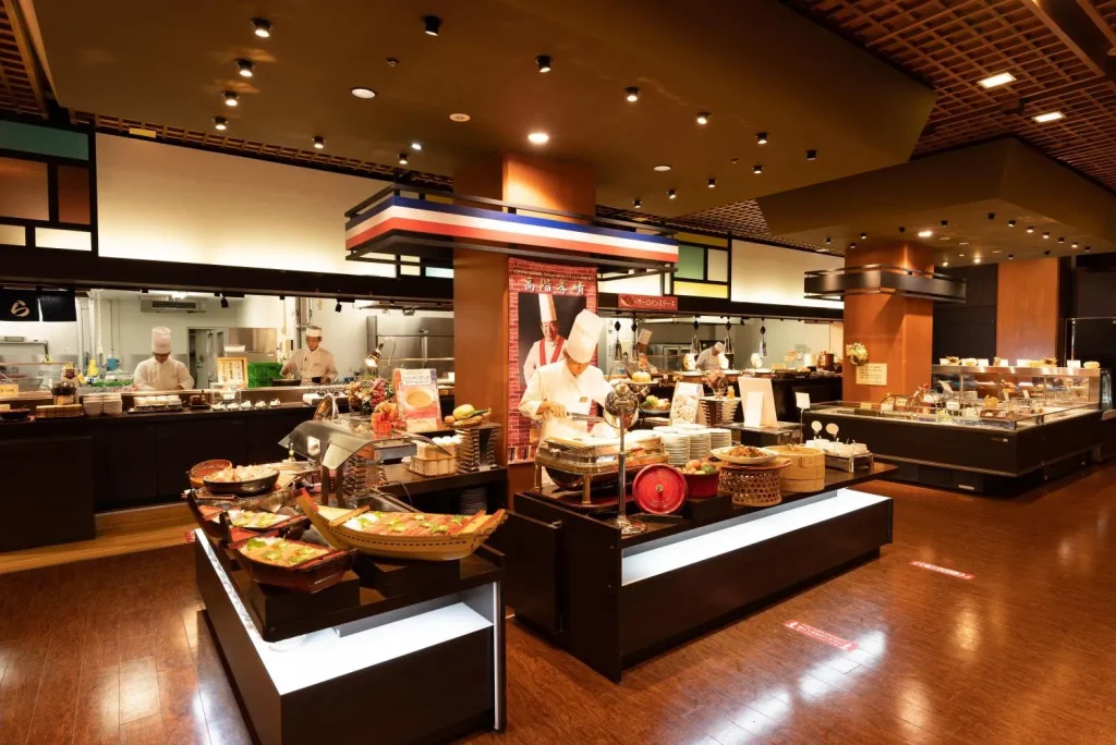 箕面観光ホテル　レストランバイキングイメージ