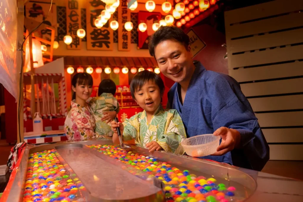 箕面温泉スパーガーデン　お祭り広場