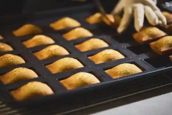 ちひろ洋菓子店のフィナンシェ