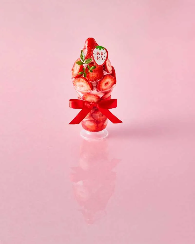 「フリュテリー果坊」グランデパフェ（たっぷりあまおう苺）