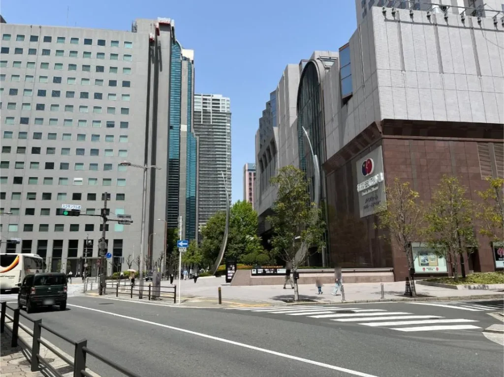 ガチャガチャの森　梅田茶屋町店