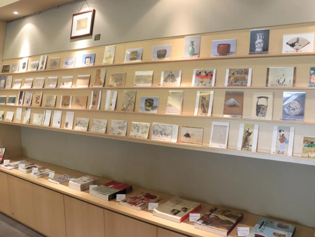 逸翁美術館　ミュージアムショップ