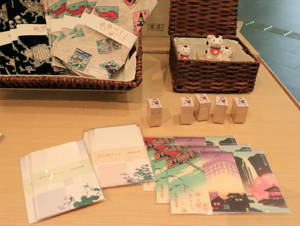 逸翁美術館　ミュージアムショップ