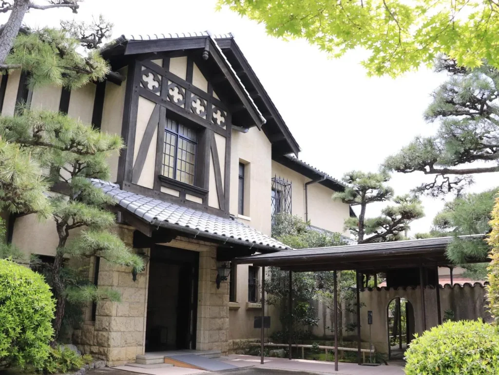 小林一三記念館　雅俗山荘