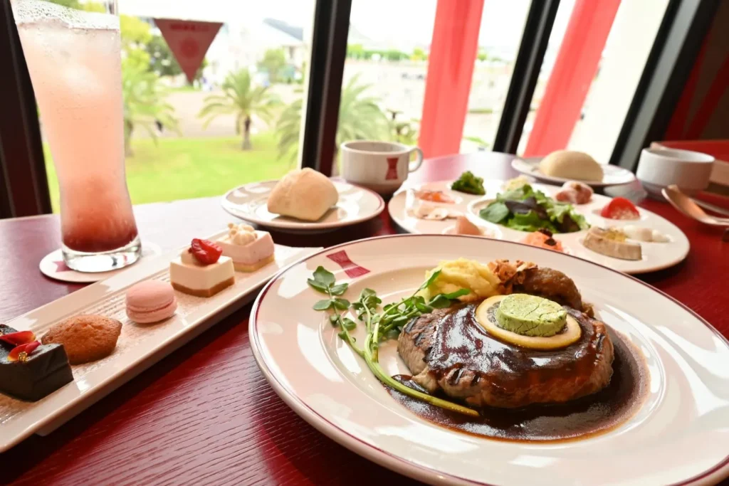 神戸ポートタワー　低層３・４階「PORT TERRACE（ポートテラス）」コース