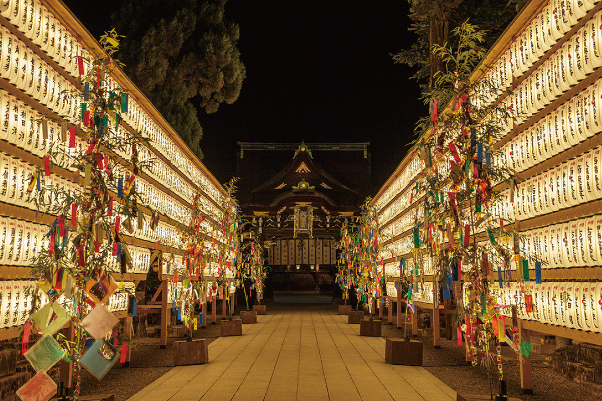 菅原道真公の和歌にちなむ旧暦七夕の神事。北野天満宮「七夕祭」「御手洗（みたらし）祭」開催