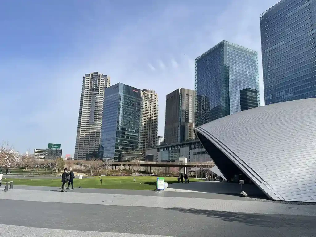 グラングリーン大阪うめきた公園（芝生広場）