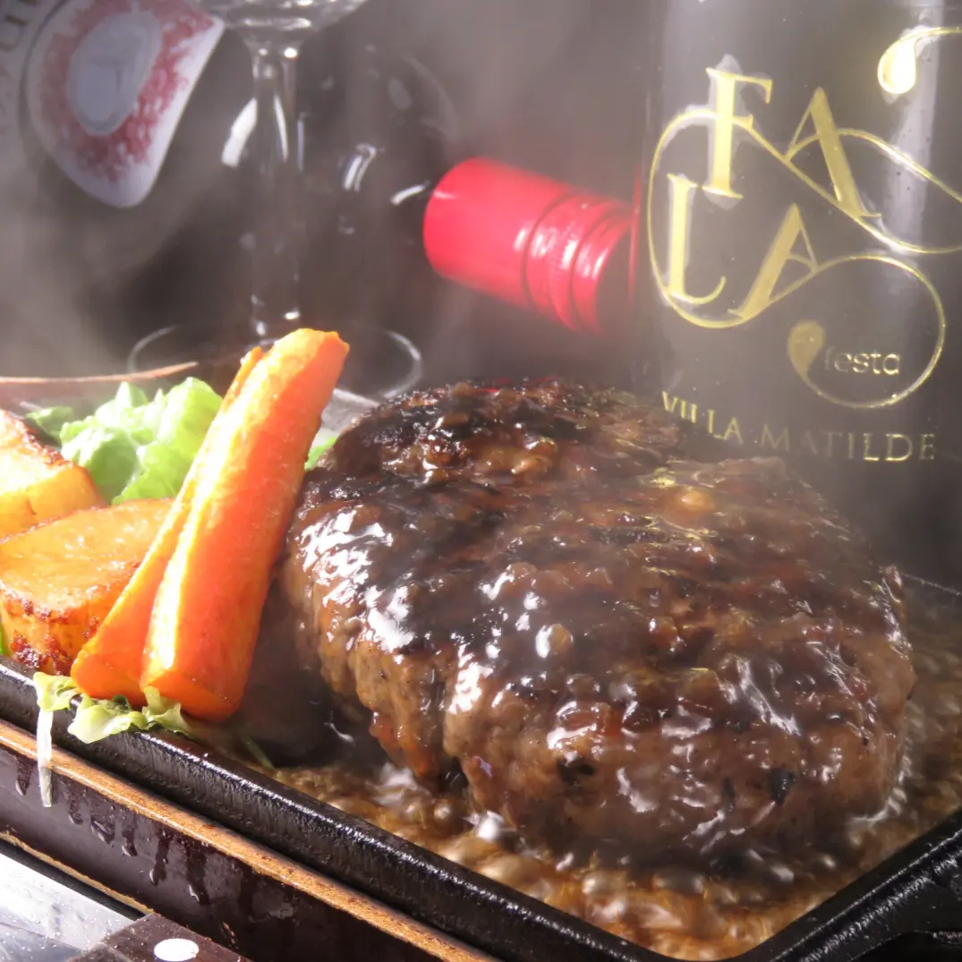 梅田の美味しいハンバーグBEST8。人気の専門店やおしゃれなお店を厳選して紹介