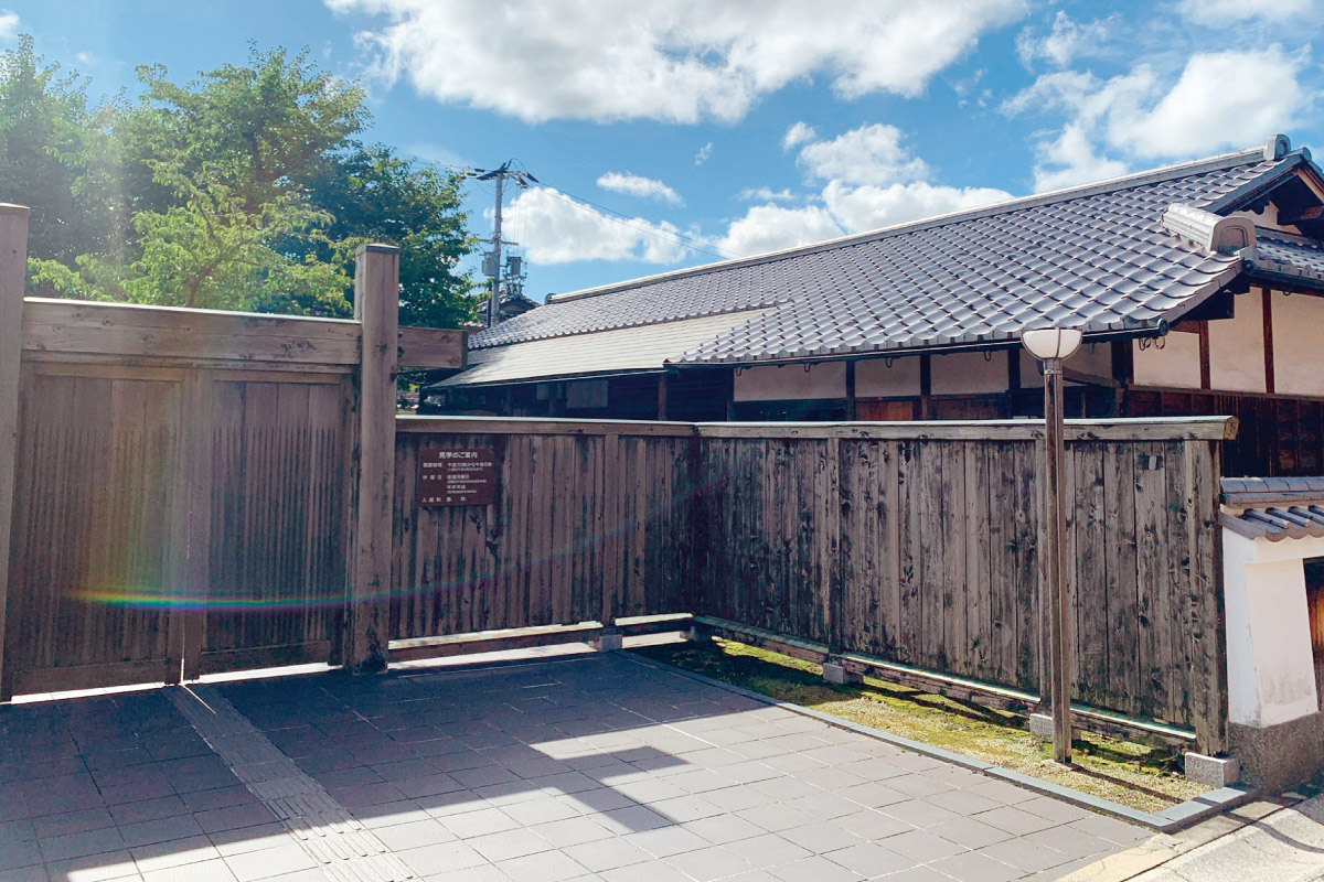 箕面萱野駅から西国街道をウォーキング。北急・阪急・のせ スカイハイキング 12月14日（土）開催