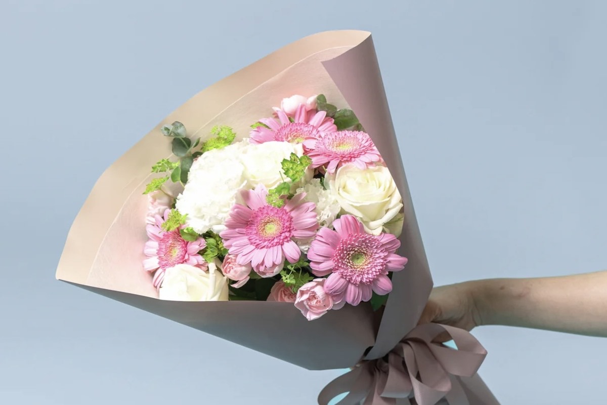 大阪・梅田エリアのお花屋さん。プレゼントや自分用、プロポーズに添えるお花まで。