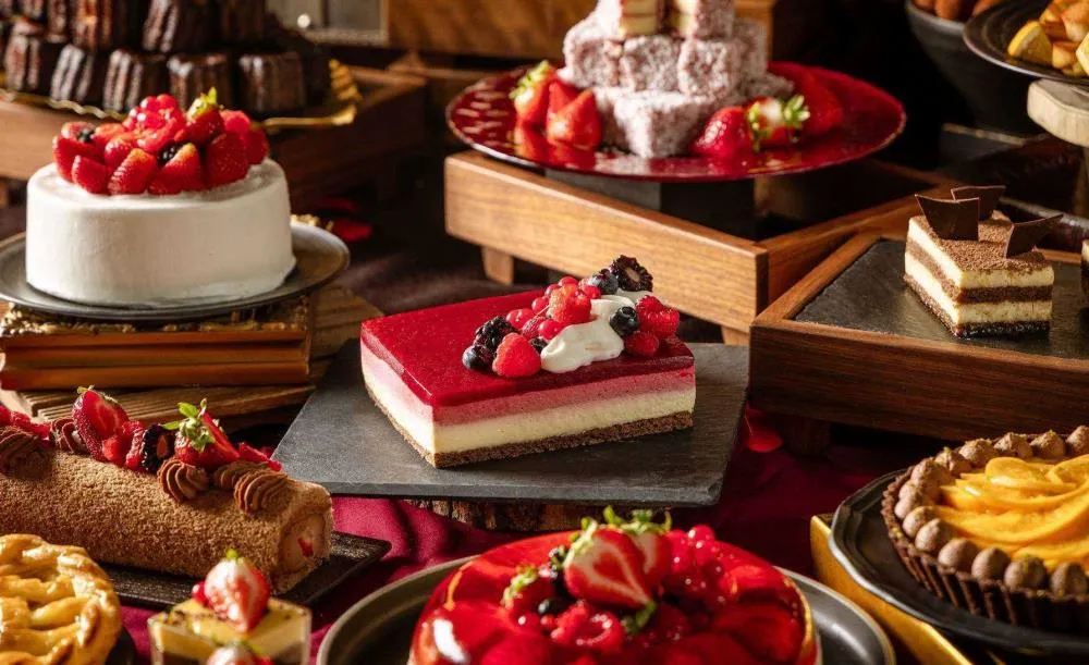 XWESTのいちごビュッフェメニュー