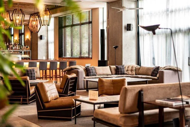 hotelitのitovenの店内